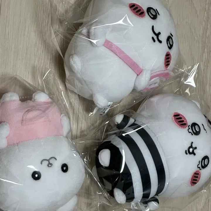 [BUNJANG] Cheekawaii Torture Baton, Prisoner, Vania Plush Set / 치이카와 토벌봉, 죄수, 무슨무슨 바니아 누이 일괄