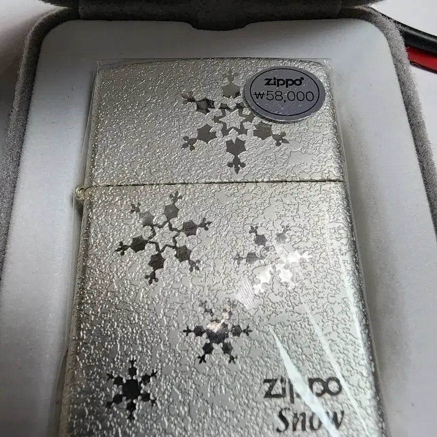 [BUNJANG] Zippo SNOW FLOWER-1 Silver-Plated Lighter / 지포라이터 새상품 판매합니다.
