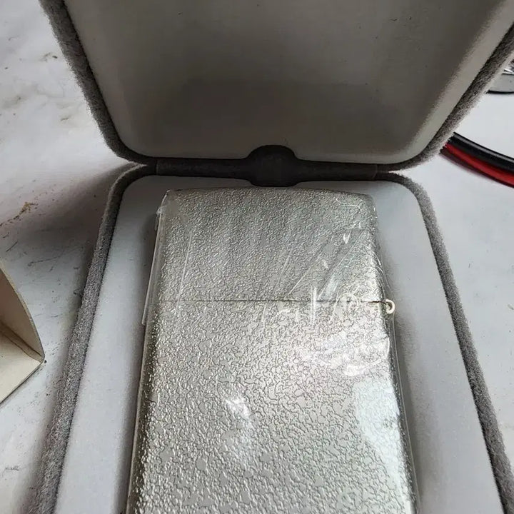 [BUNJANG] Zippo SNOW FLOWER-1 Silver-Plated Lighter / 지포라이터 새상품 판매합니다.