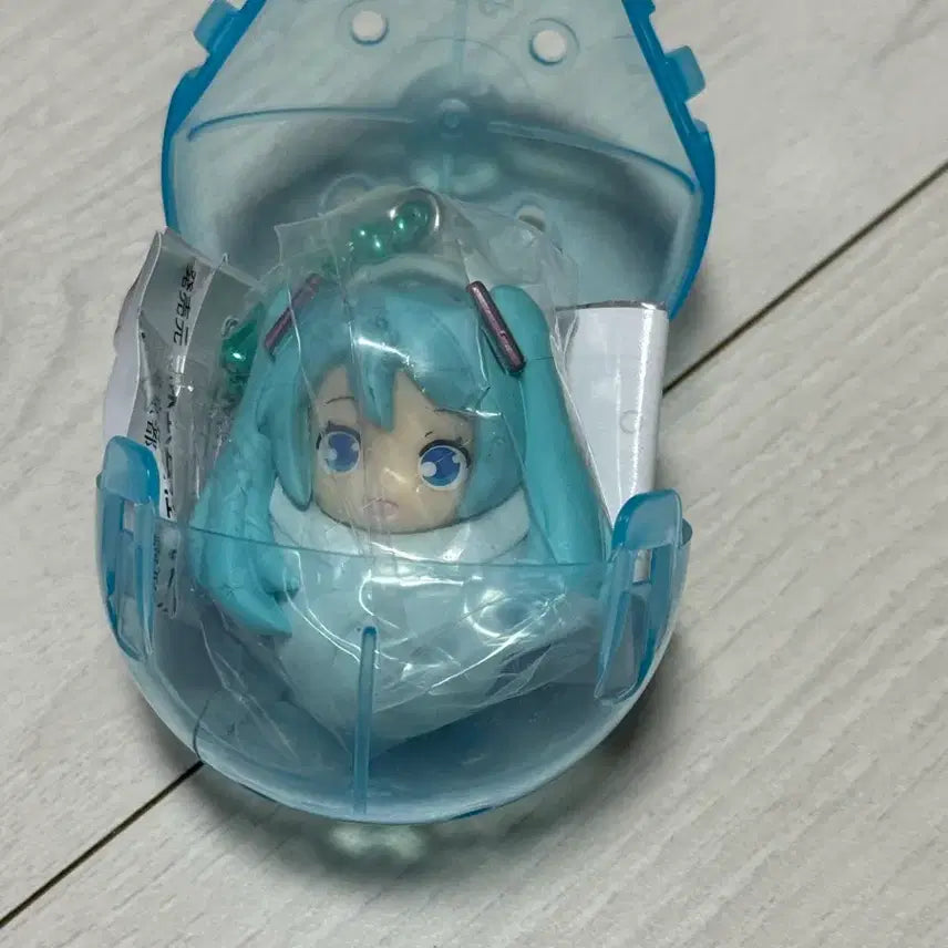 [BUNJANG] Hatsune Miku Podaegi Swing Gacha Keyring / [새상품] 하츠네미쿠 포대기 스윙가챠 키링