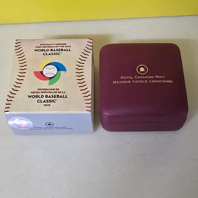 [BUNJANG] 2013 Canada World Baseball Classic Official Commemorative Silver Coin - "Hitter" Version / 2013년 캐나다조폐국 발행한(월드 베이스볼 클래식)공식기념은화