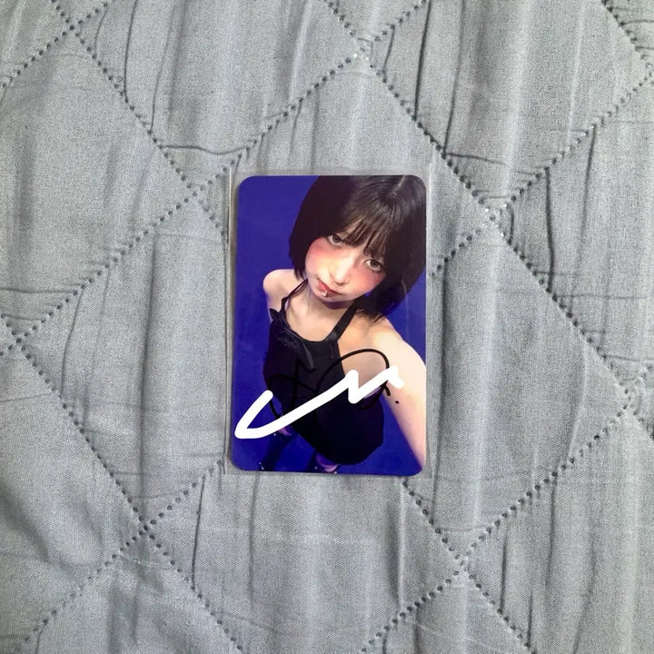 [BUNJANG] IVE Rei Signed Photocard / 아이브 레이 싸인 포토카드 판매 싸포