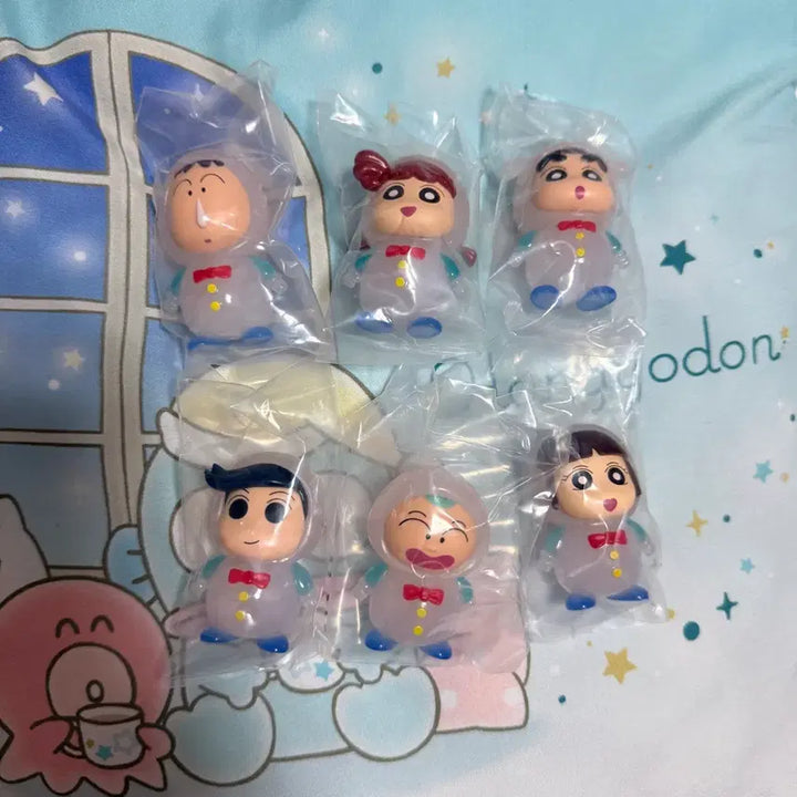 [BUNJANG] Crayon Shin-chan Snowman Figure Full Set Bundle / 짱구 눈사람 피규어 풀셋 일괄