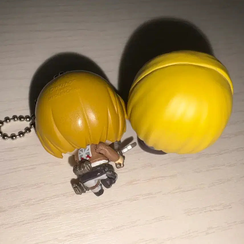 [BUNJANG] Attack on Titan Armin Maruboake &amp; Karakore Keychain Set / 진격의 거인 아르민 마치보우케, 카라코레 키링