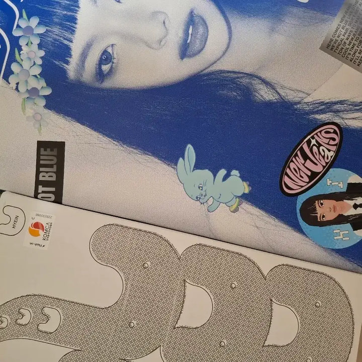 [BUNJANG] NewJeans 1st &amp; 2nd Album Hyein Version (No CD) / 뉴진스 앨범 1집 2집 혜인 버전 (cd X)
