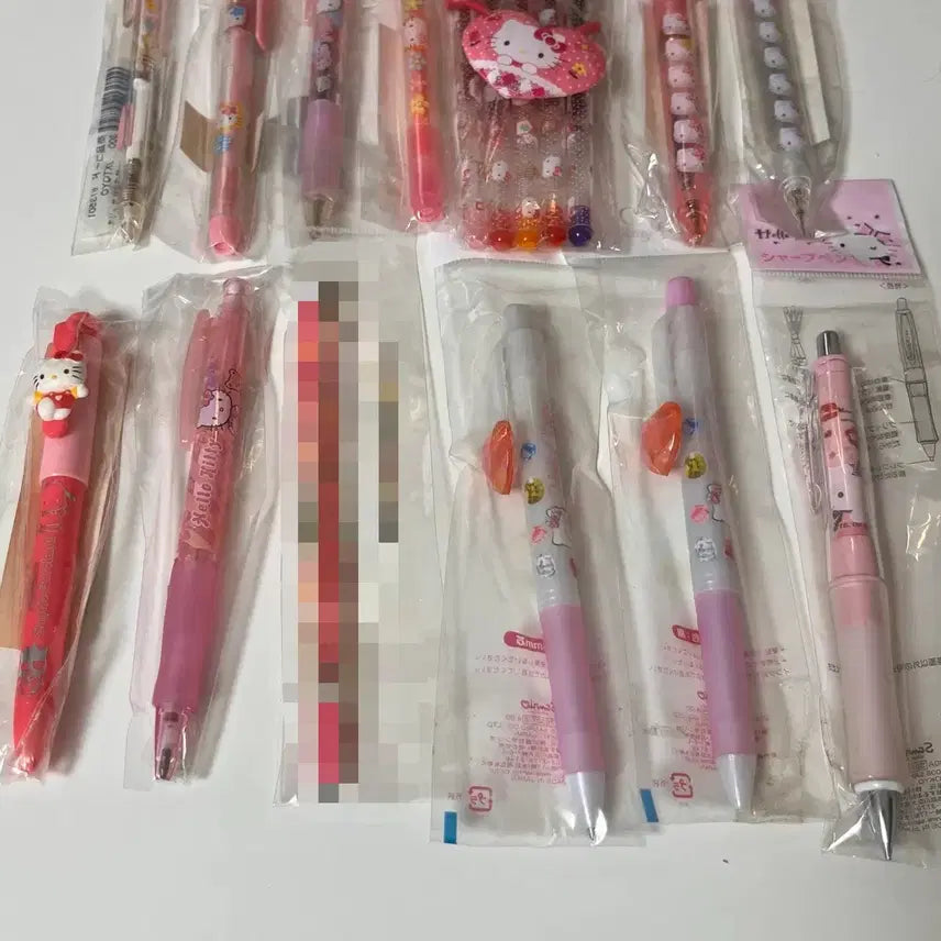 [BUNJANG] Vintage Hello Kitty Ballpoint Pen, Mechanical Pencil, and Eraser Set / (가격O)고전키티 키티볼펜 키티샤프 지우개