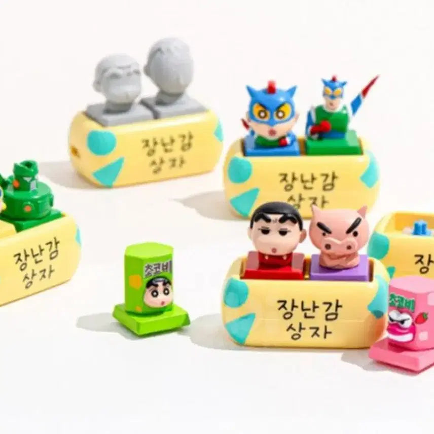 [BUNJANG] Crayon Shin-chan Random Keycap Keychain Bundle (Buri Buri/Choco) / 일괄-짱구 장난감 랜덤 키캡 키링 (부리부리/초코비)