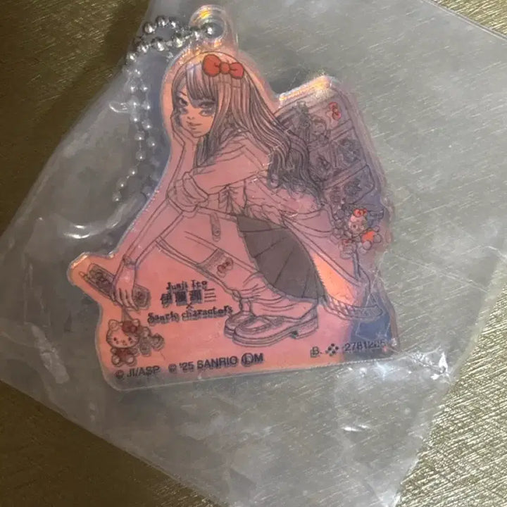 [BUNJANG] Junji Ito x Sanrio Tomie Acrylic Keyring Gacha / [정품]이토준지x산리오 토미에 아크릴 키링 가챠