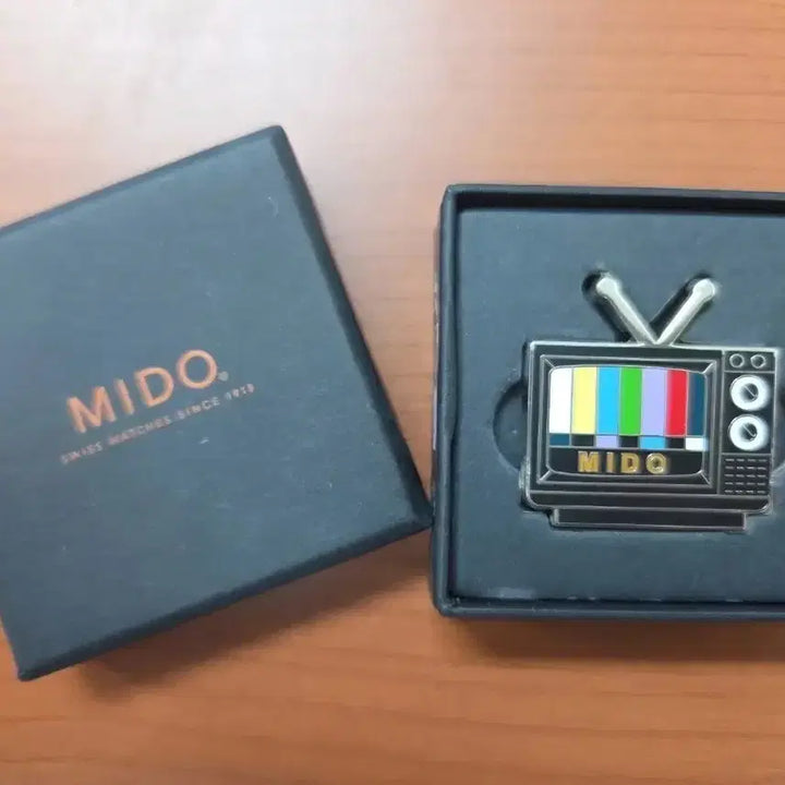 [BUNJANG] Mido Vintage TV Badge / 미도 빈티지TV 뱃지