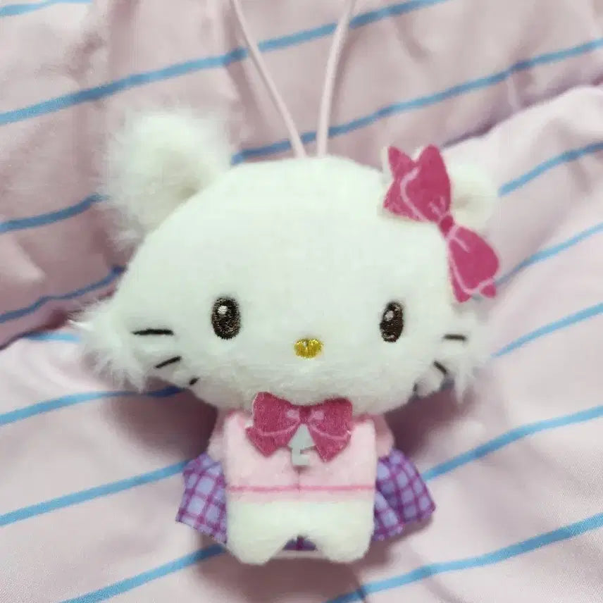[BUNJANG] Sanrio Secret Mascot School Collection Keyring / 산리오 시크릿 마스코트 스쿨 컬렉션 키링