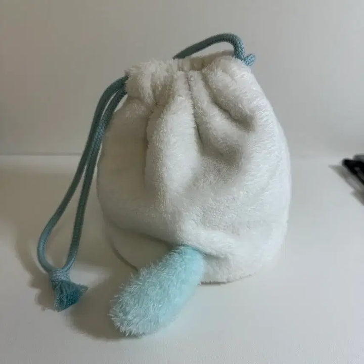 [BUNJANG] Chiikawa Momonga Pouch / 치이카와 모몽가 파우치
