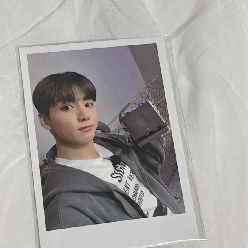 [BUNJANG] Jungkook Mood Lamp Photocard / 정국 무드등 포토카드
