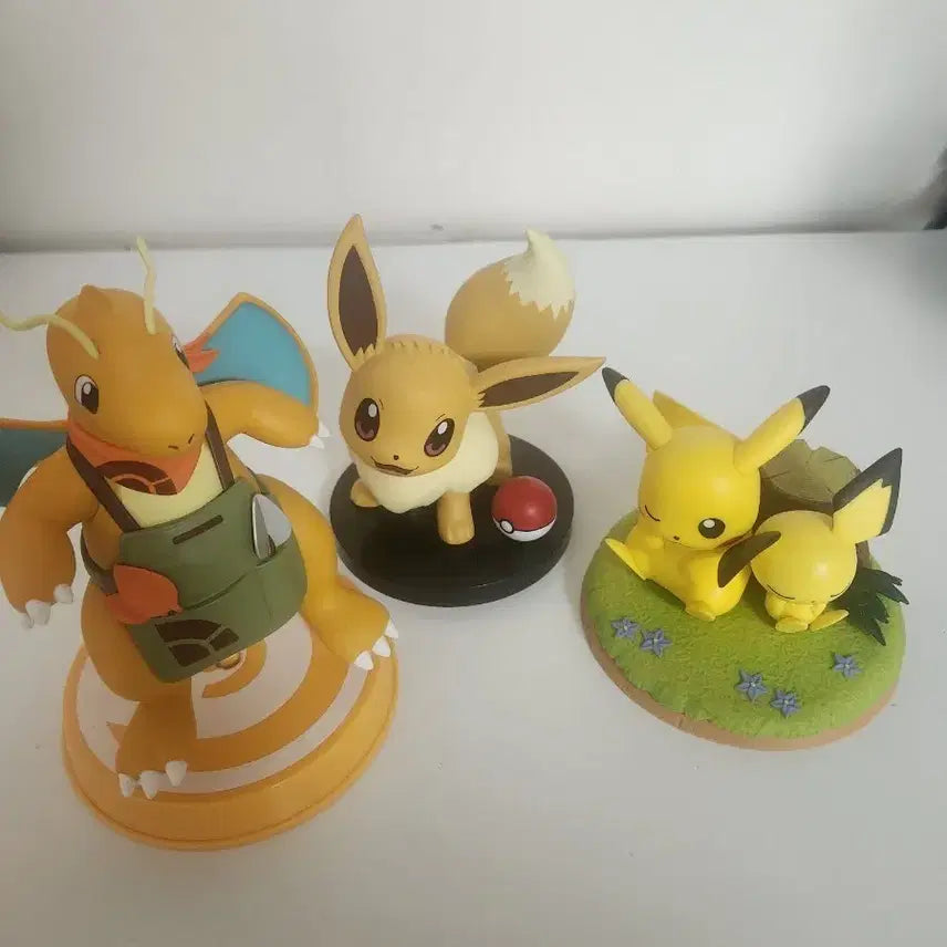 [BUNJANG] Pokemon Dragonite, Eevee, Pikachu, Pichu Figure Bundle Set / 포켓몬 피규어 판매합니다.