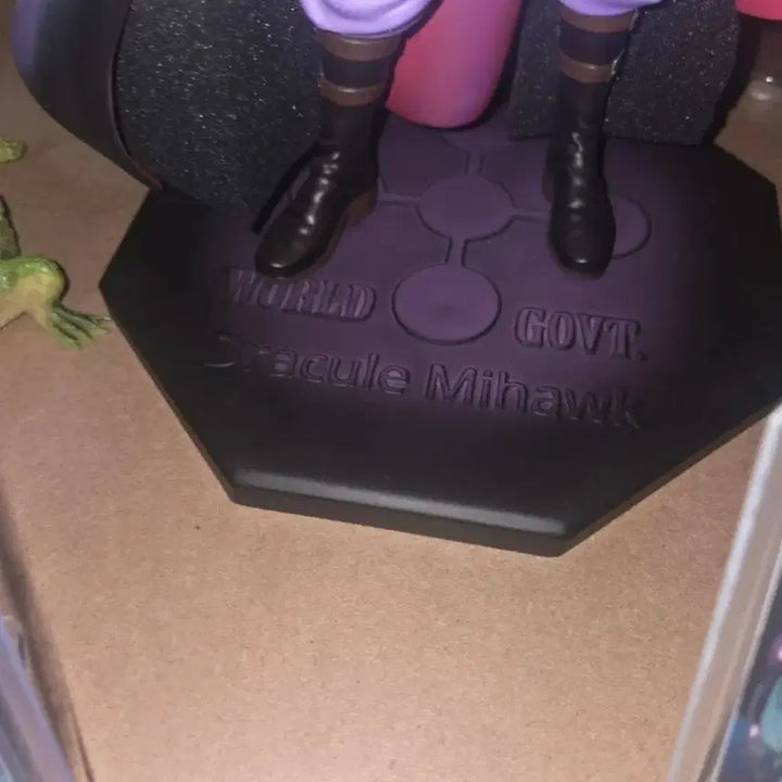 [BUNJANG] C2 Mihawk One Piece Resin Figure / C2 미호크 원피스 레진 피규어 팝니다.