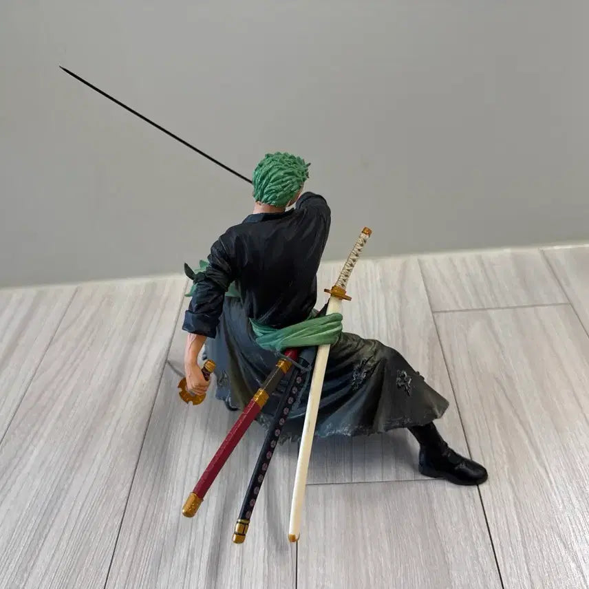 [BUNJANG] One Piece Zoro Figure / 원피스 조로 피규어
