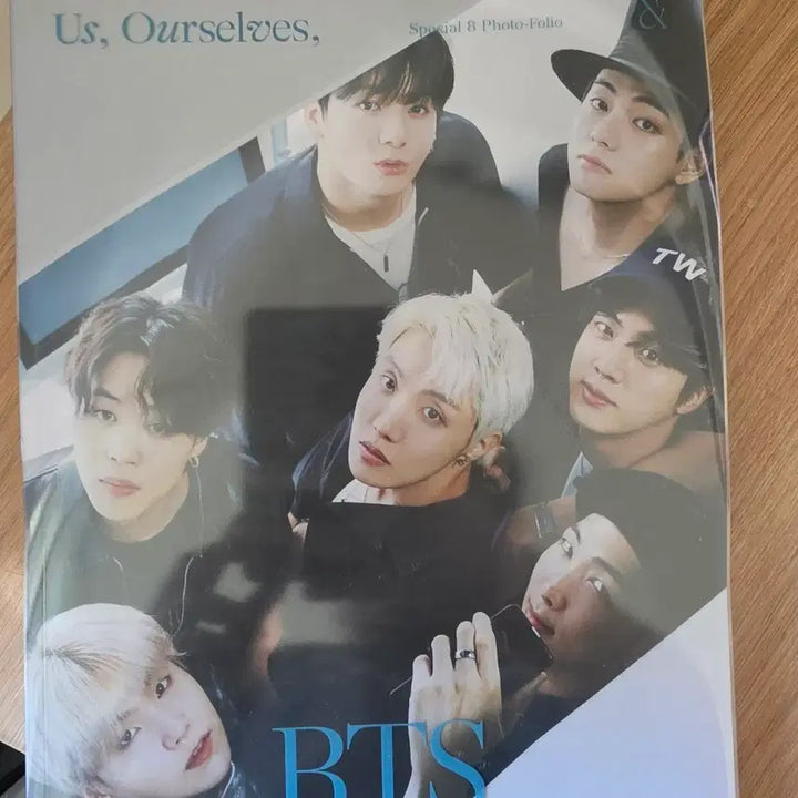 [BUNJANG] BTS Special 8 Photo-Folio Photobook / 방탄소년단 포토북 Special 8 Photo-Folio
