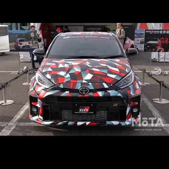 [BUNJANG] Tomica Toyota GR Yaris Camouflage Version Minicar (Sealed) / (미개봉)토미카 토요타 GR 야리스 카모플라주 버전 미니카
