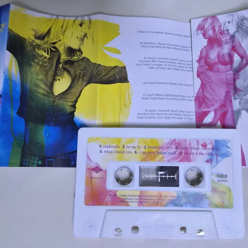 [BUNJANG] Britney Spears 3rd Album (Opened Cassette Tape) / 브리트니 스피어스 3집 (개봉 카세트테이프)