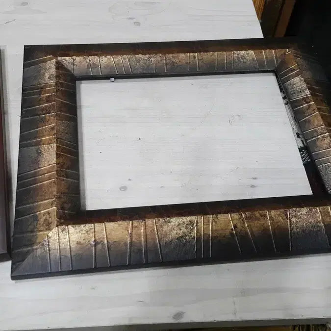 [BUNJANG] Used Picture Frames (Set of 2) / 중고 사진 액자 2점