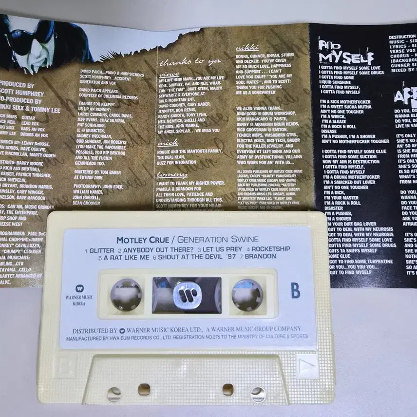 [BUNJANG] Mötley Crüe Generation Swine Cassette Tape (Unsealed) / 머틀리 크루 - Generation Swine (개봉 카세트테이프)