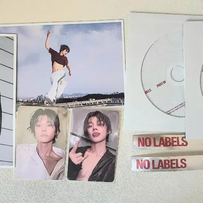 [BUNJANG] TXT Yeonjun NO LABELS Weverse Album Component Poster / 뒤에 포스터) 연준 NO LABELS 위버스 앨범 구성품 판매
