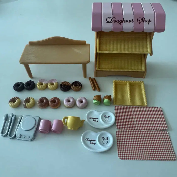 [BUNJANG] Discontinued Old Sylvanian Families Donut Shop / 단종)올드)실바니안 도넛 가게