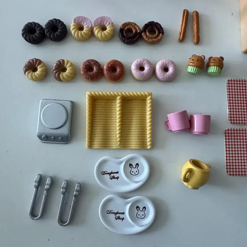 [BUNJANG] Discontinued Old Sylvanian Families Donut Shop / 단종)올드)실바니안 도넛 가게