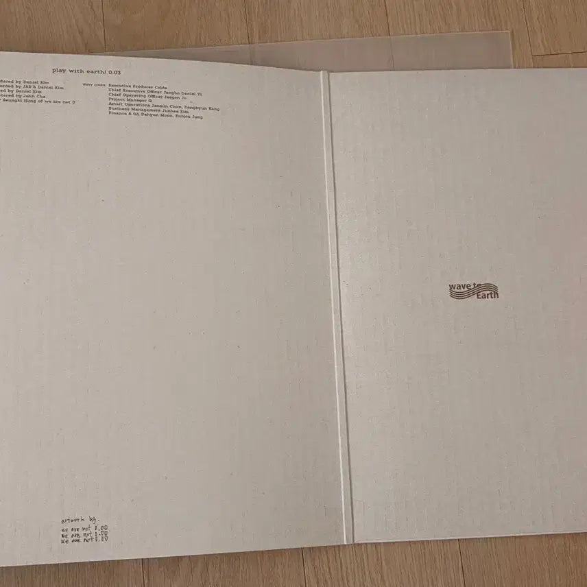 [BUNJANG] Wave To Us 0.03 LP Ivory / 웨이브투어스 0.03 lp 아이보리 판매