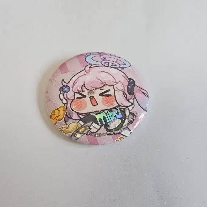 [BUNJANG] Blue Archive Mika Misono Aniplus Collaboration Cafe Can Badge / 블루아카이브 애니플러스 콜라보 카페 미소노 미카 캔뱃지