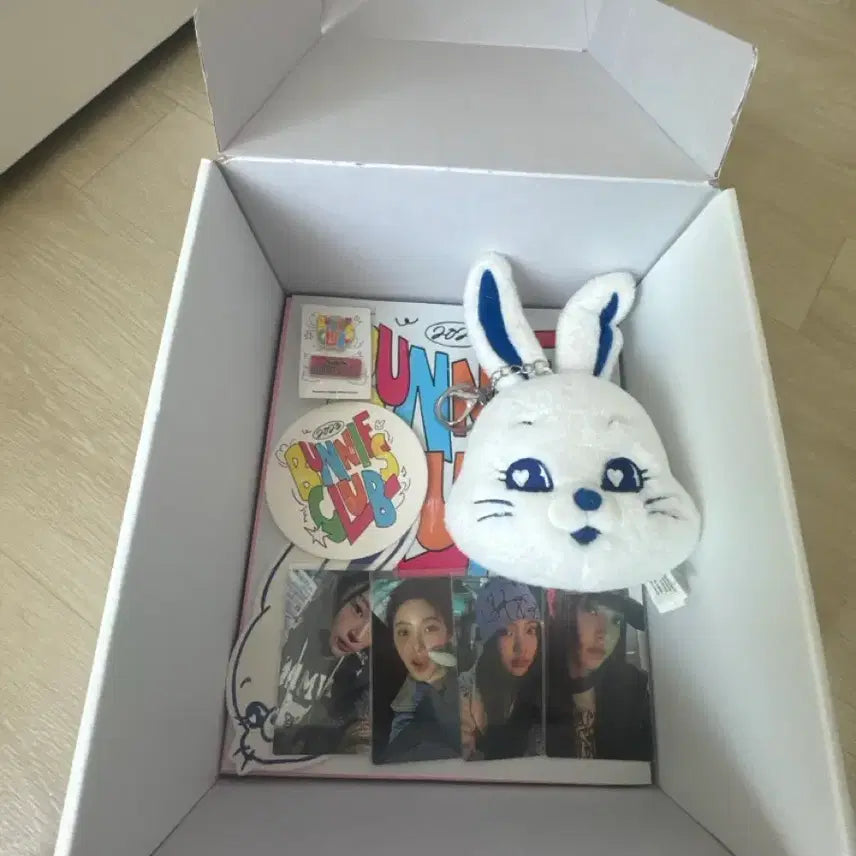 [BUNJANG] NewJeans Bunnies Club 1st Term / 뉴진스 버니즈클럽 1기