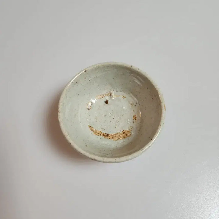 [BUNJANG] Antique Joseon Dynasty White Porcelain Tea Cup / 골동품 조선시대 후기에 제작된 조선백자 찻잔