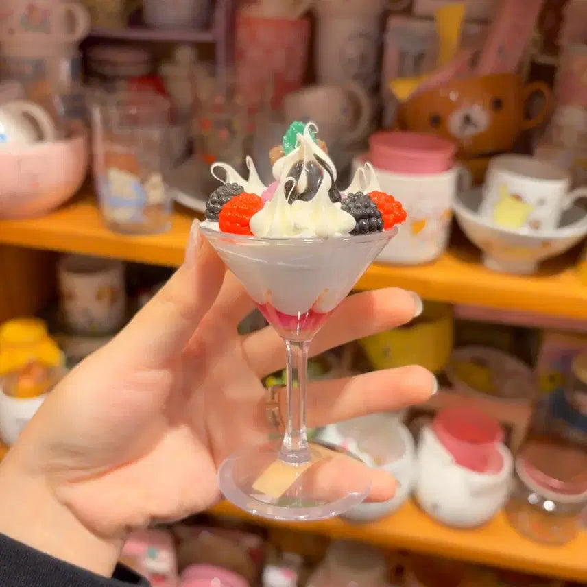 [BUNJANG] Handmade Parfait Dessert Life-Size Figure / 수제 파르페 디저트 실물크기 피규어