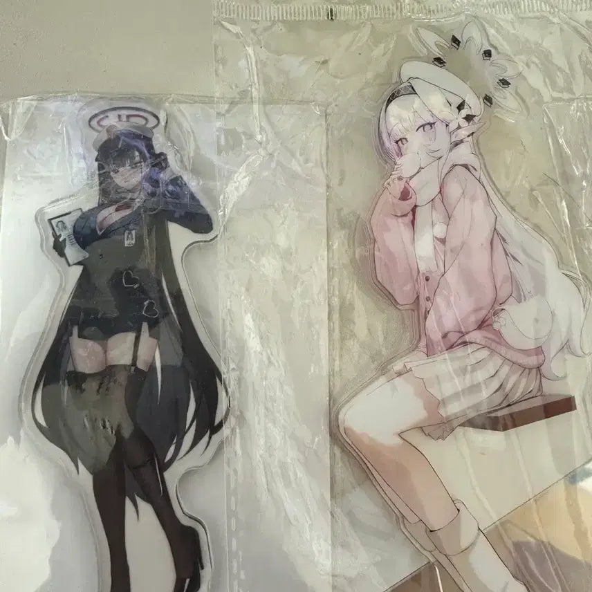 [BUNJANG] Blue Archive Rio &amp; Himari Acrylic Standee Bundle Set / 블루아카이브 리오+히마리 아크릴 일괄