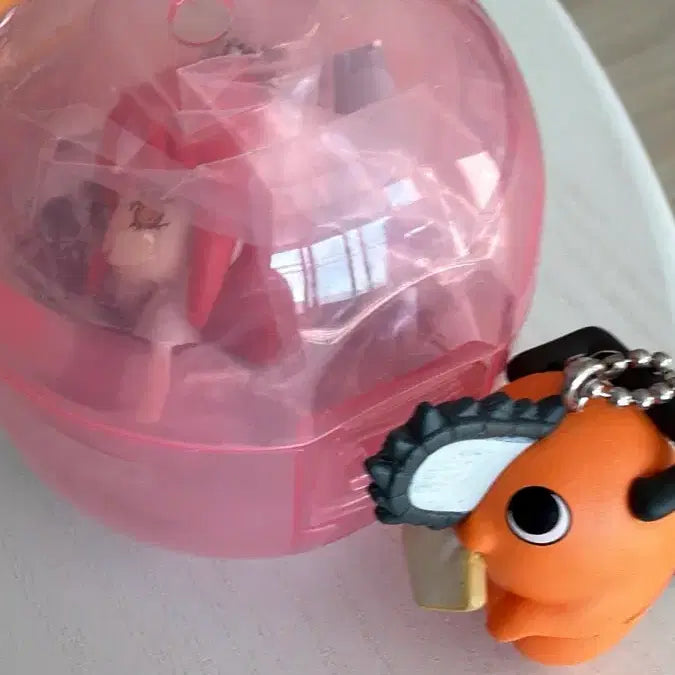 [BUNJANG] Chainsaw Man Pochita &amp; Makima Gacha Figure Keychain Bundle Set / 2개)포치타 마키마 가챠 일괄 체인소맨 피규어 키링