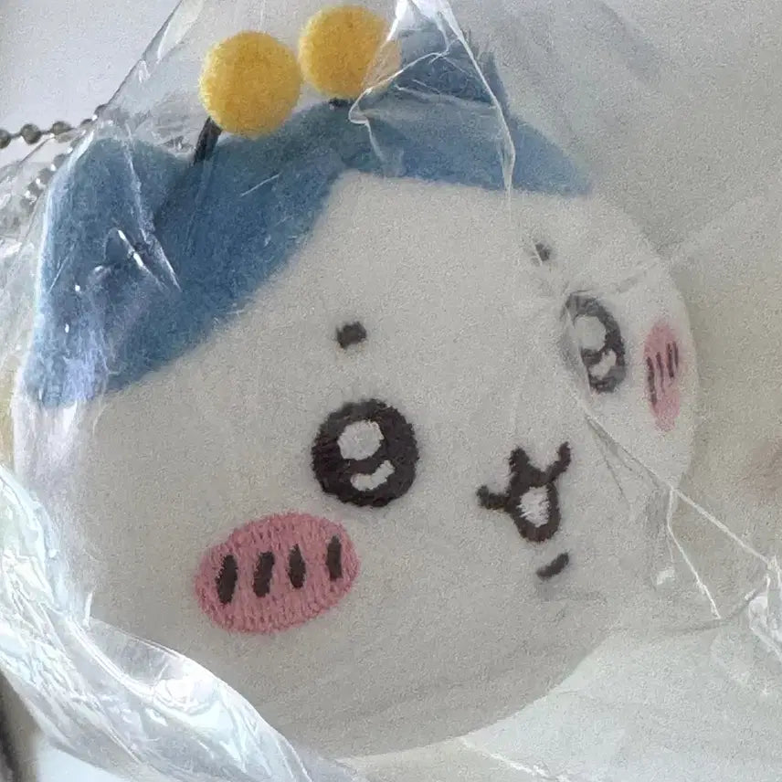 [BUNJANG] Chiikawa Hachiware Honeybee Plush Keychain New / 치이카와 하치와레 꿀벌 인형 키링 새상품