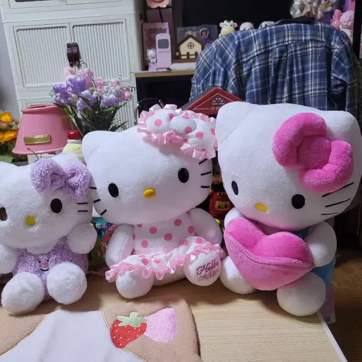 [BUNJANG] Hello Kitty Doll Bundle Set / 키티 인형 일괄 세트 택포