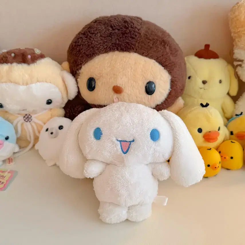 [BUNJANG] Classic Cinnamoroll Plush Doll / 고전 시나모롤 인형 얼굴예쁨