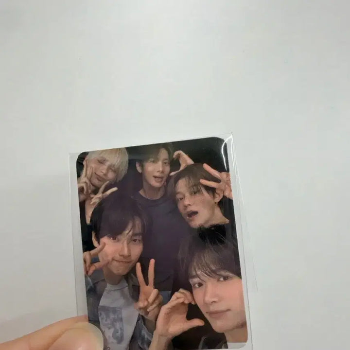[BUNJANG] TXT Yo-a-jeong Group Photocard / 오늘 특가. 투바투 요아정 단체 포카
