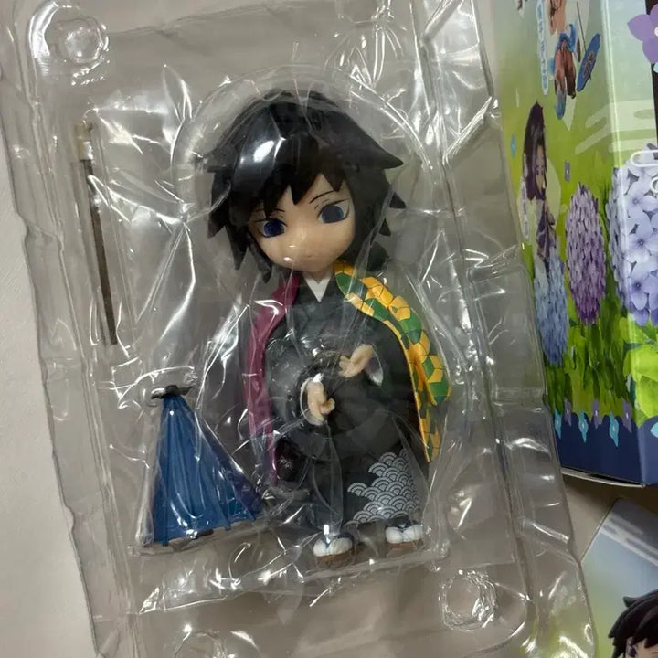 [BUNJANG] Demon Slayer Giyu Rain Series Figure Type B / 귀멸의칼날 기유 장마 피규어 장마시리즈 B타입