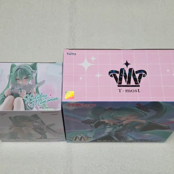 [BUNJANG] Taito Miku Holiday Miku Figure Bundle Set (Sealed) / 타이토 미쿠, 홀리데이 미쿠 피규어 미개봉 일괄