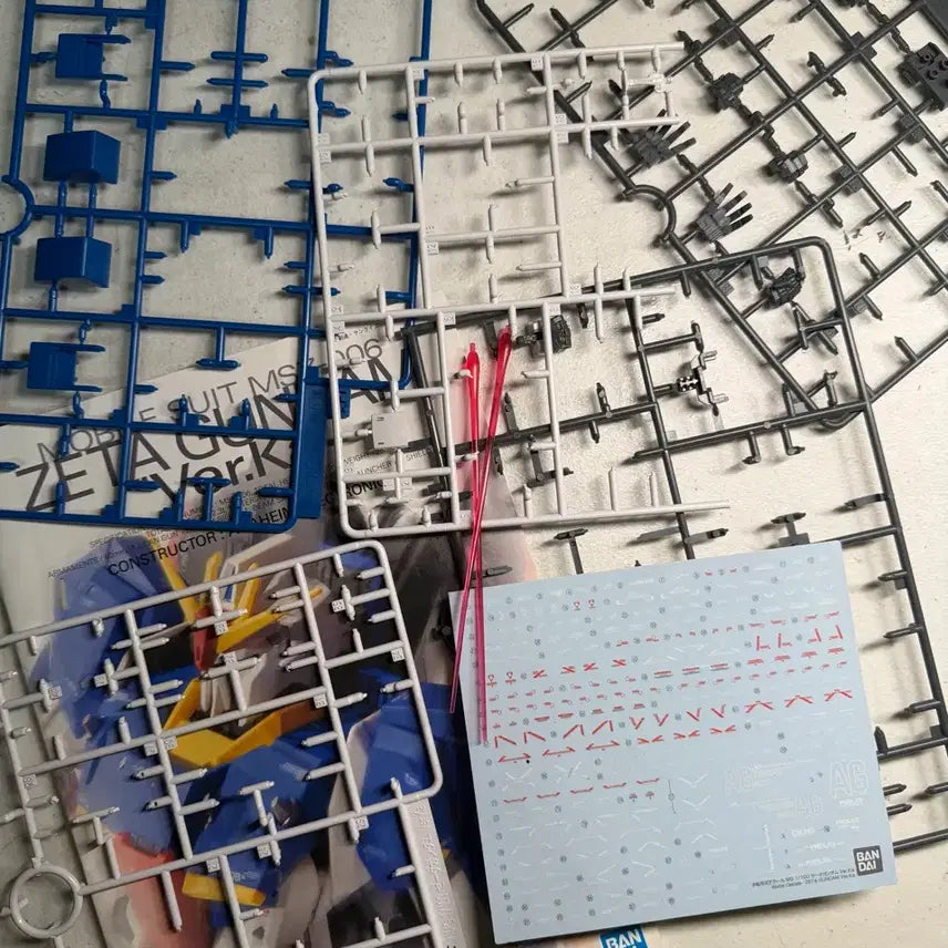 [BUNJANG] MG Zeta Gundam Ver. Ka Model Kit (Complete Set) / MG 제타건담 버카 팝니다 [설명서,부속품,데칼 전부 포함]