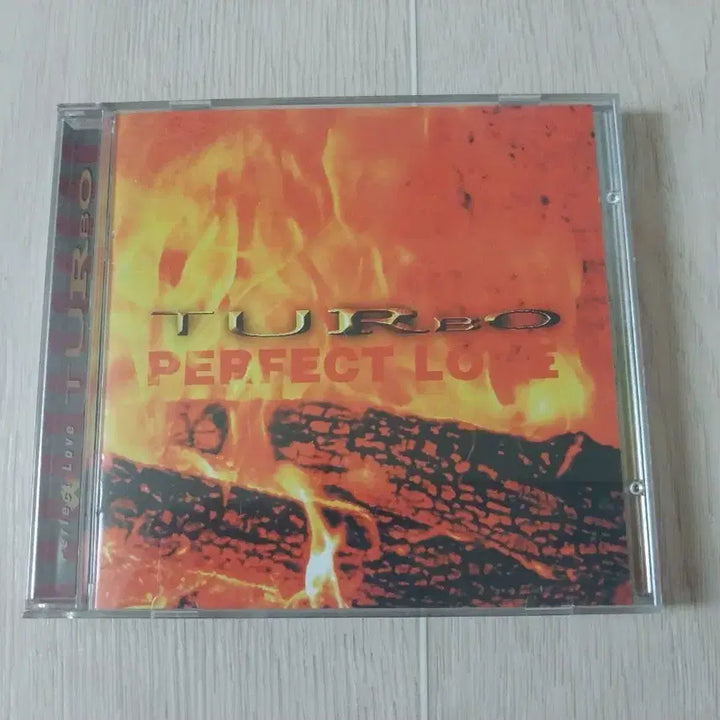[BUNJANG] Turbo Perfect Love CD (Unsealed) / 터보 퍼펙트 러브 개봉 시디