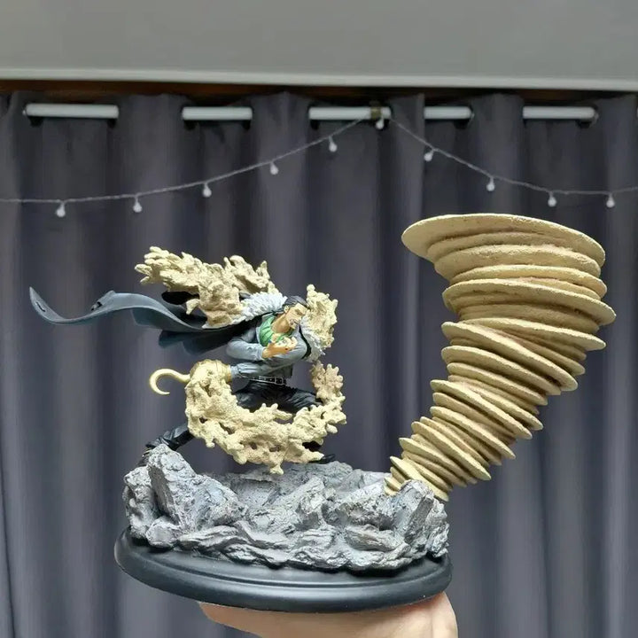 [BUNJANG] Leven Crocodile Resin Statue / 원피스 레진