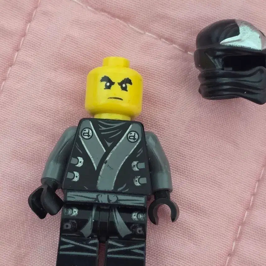 [BUNJANG] LEGO Ninjago Kimono Cole / 레고 닌자고 기모노 콜 판매합니다
