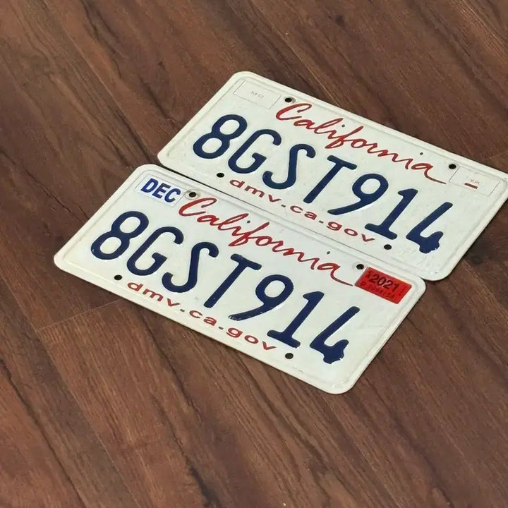 [BUNJANG] California USA License Plate Set - Front &amp; Rear / 미국 캘리포니아 앞뒤 실제 번호판 전면후면 세트 넘버플레이드