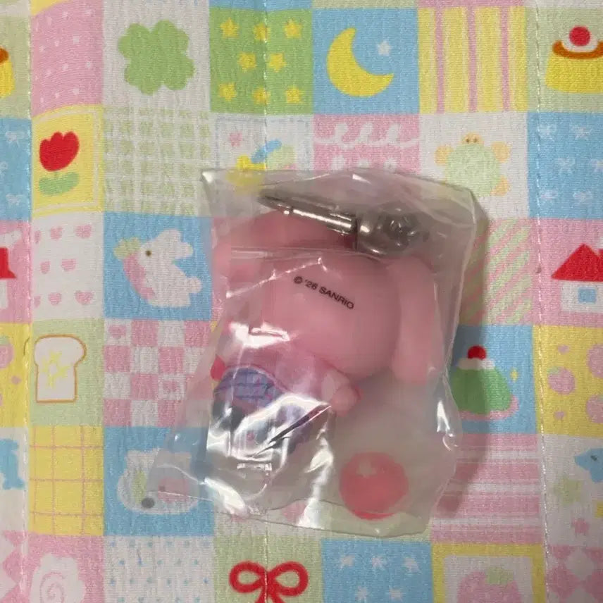 [BUNJANG] Sanrio Chibitomo Bonbon Ribbon Rabbit Random Keychain / 산리오 치비토모 봉봉리본토끼 랜덤 키링