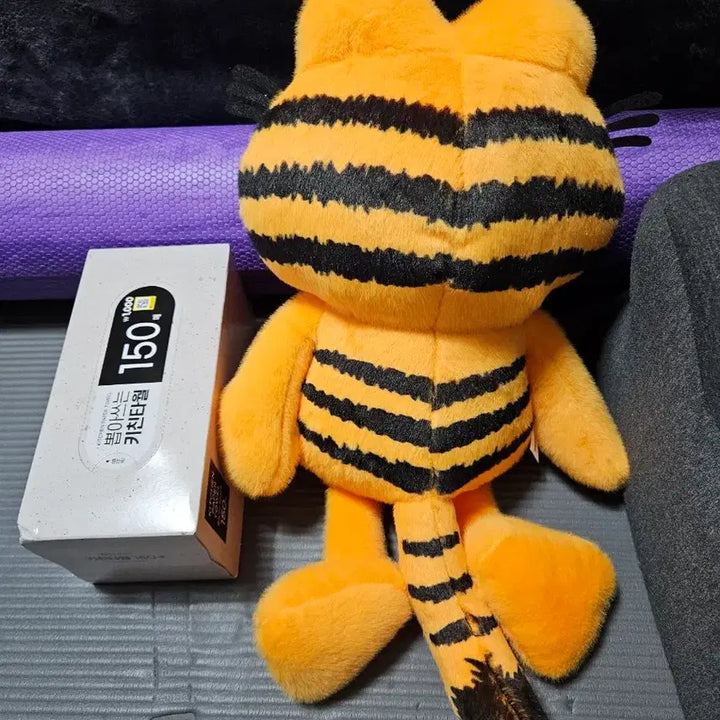 [BUNJANG] Garfield Family Medium-Large Plush Doll / (새제품) 가필드 패밀리 중대형 인형