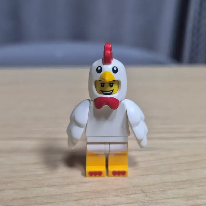 [BUNJANG] LEGO 5004468 Chicken Suit Guy Minifigure / 레고 5004468 치킨알바 미니피규어
