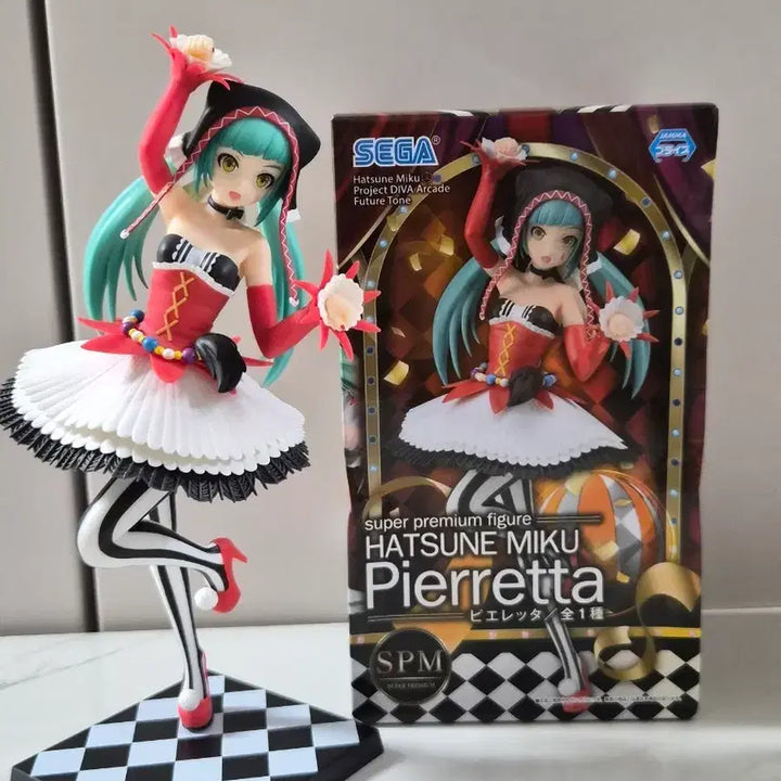 [BUNJANG] Sega Hatsune Miku Pierretta Figure / 세가 하츠네미쿠 피에렛타 피규어 판매합니다