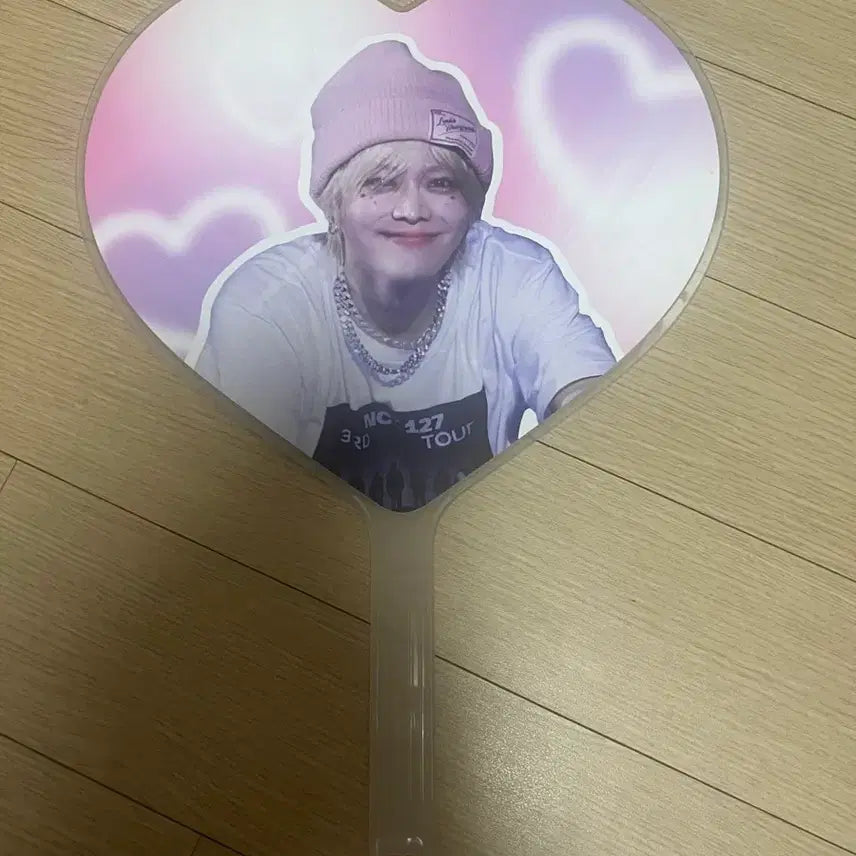 [BUNJANG] NCT 127 Yuta Heart Uchiwa / 엔시티 127 유타 하트 우치와